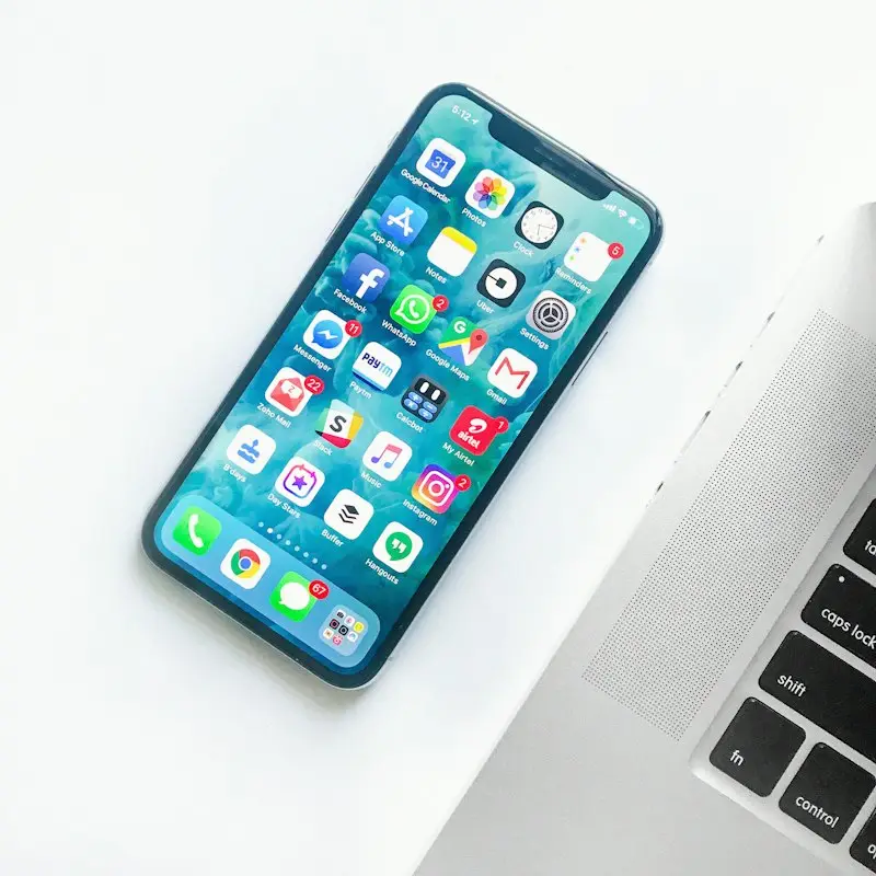 iPhone 13 128GB nero - ottimo stato — foto 3